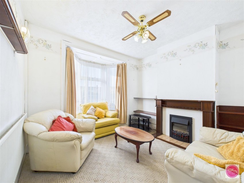 Images for Woods Lane, Burton On Trent