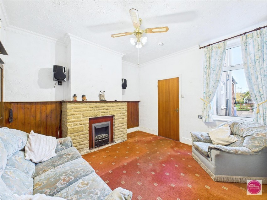 Images for Woods Lane, Burton On Trent