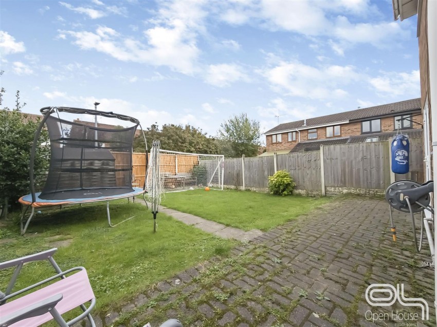 Images for Mountbatten Close, Stretton