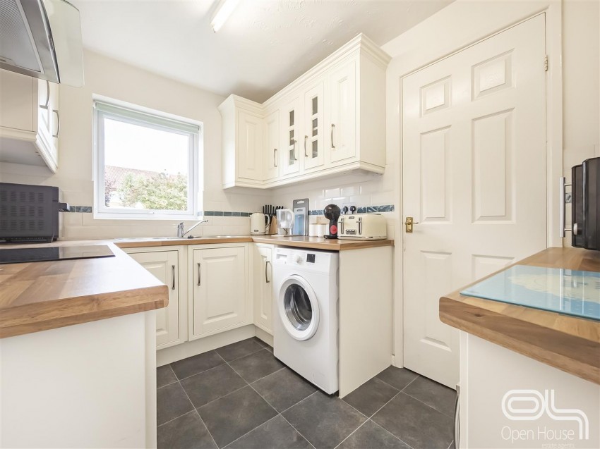 Images for Mountbatten Close, Stretton