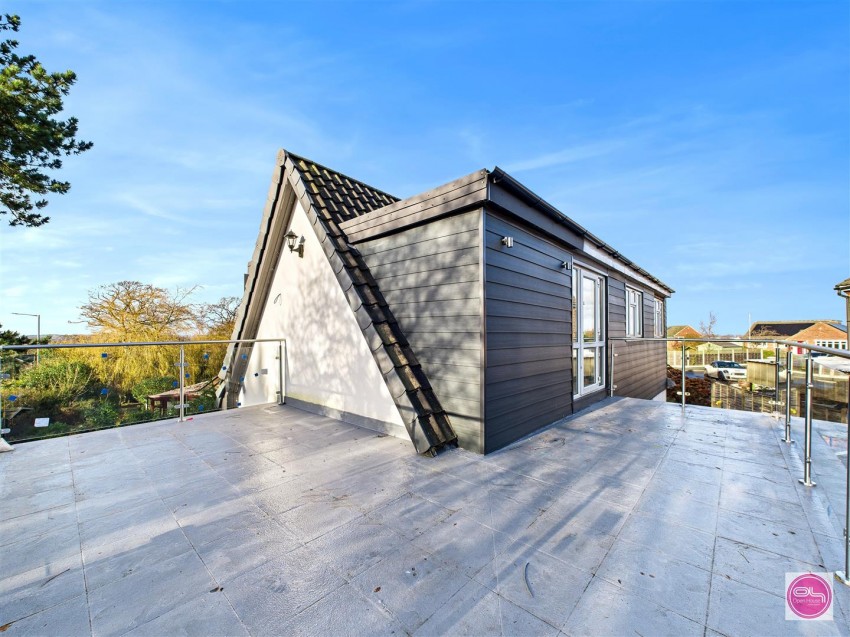 Images for Moat Bank, Bretby, Burton-On-Trent