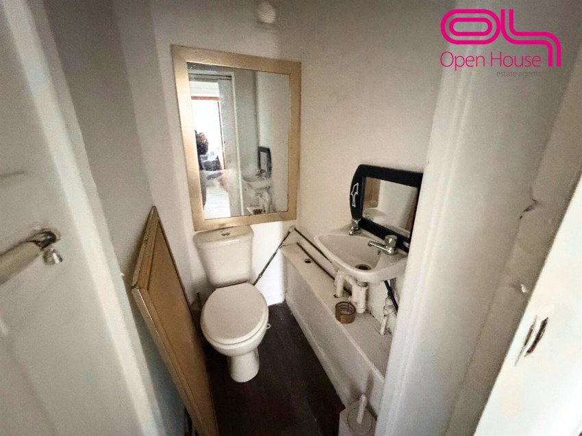 Images for Higher Swan Lane, Bolton