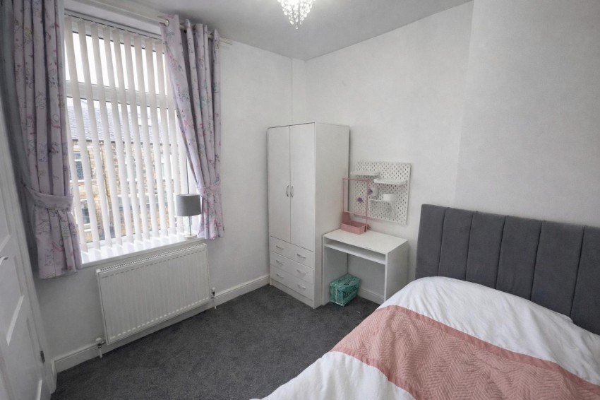 Images for Mannville Grove, Keighley