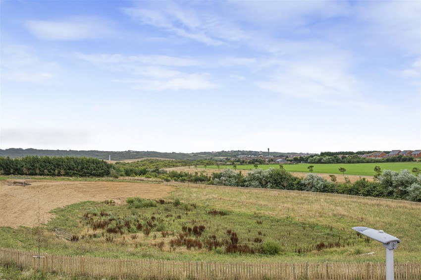 Images for Nuthatch Lane, Peacehaven