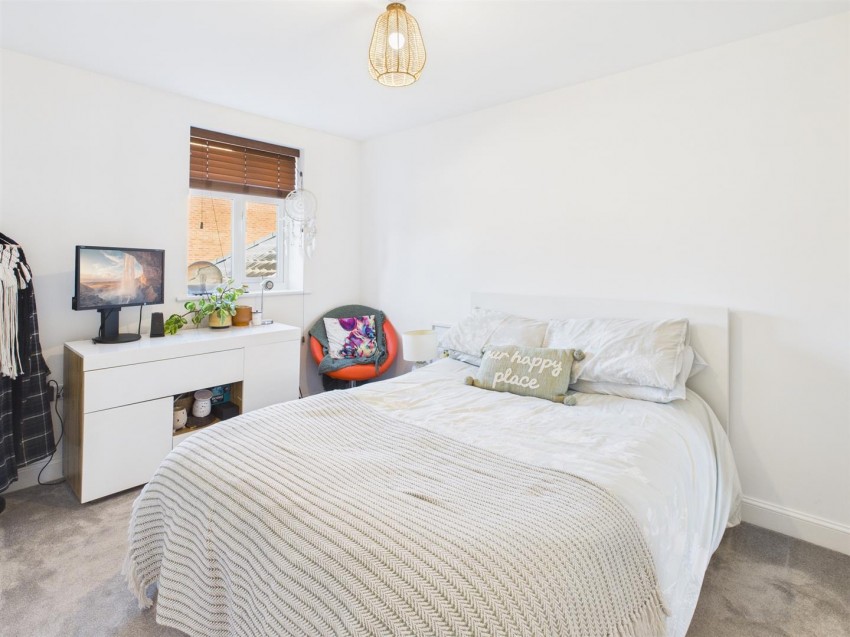 Images for Nuthatch Lane, Peacehaven