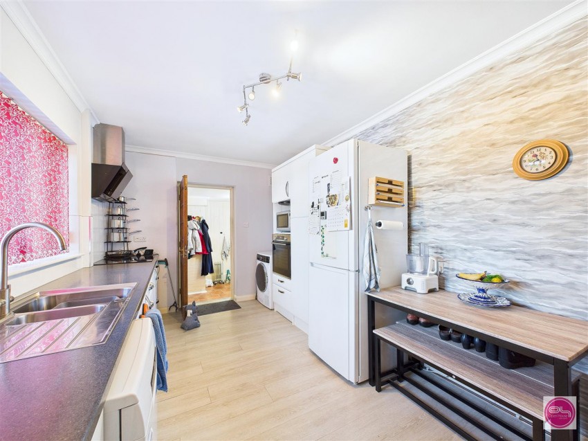 Images for Winchester Drive, Midway, Swadlincote