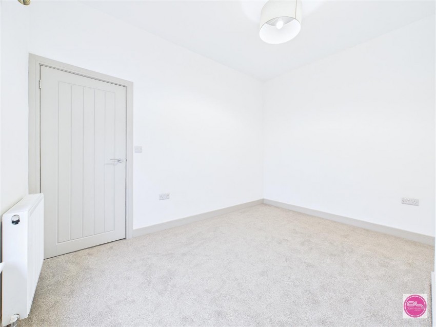 Images for High Bank Road, Burton-On-Trent