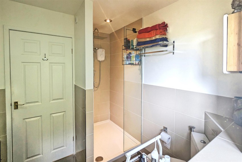 Images for Walnut Drive, Whitchurch