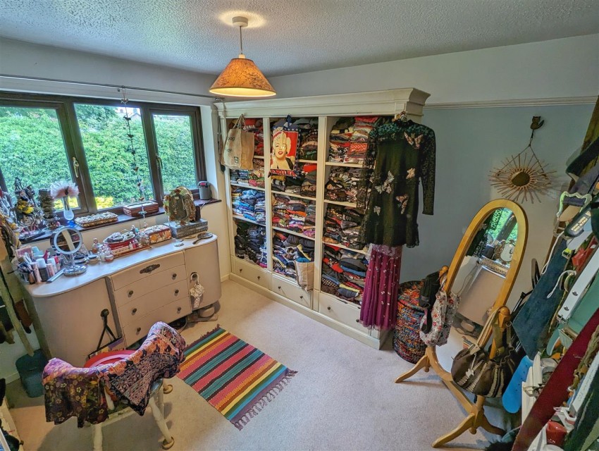 Images for Walnut Drive, Whitchurch