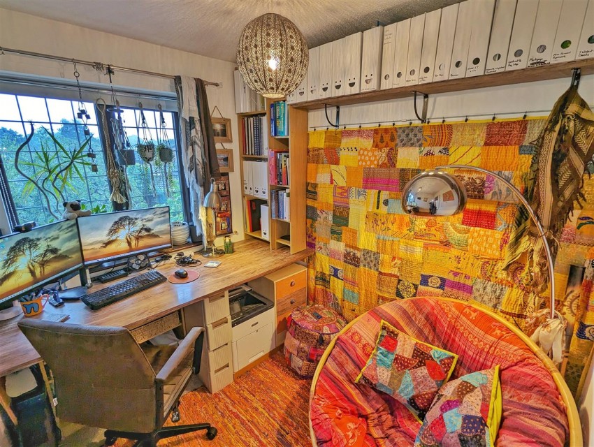 Images for Walnut Drive, Whitchurch