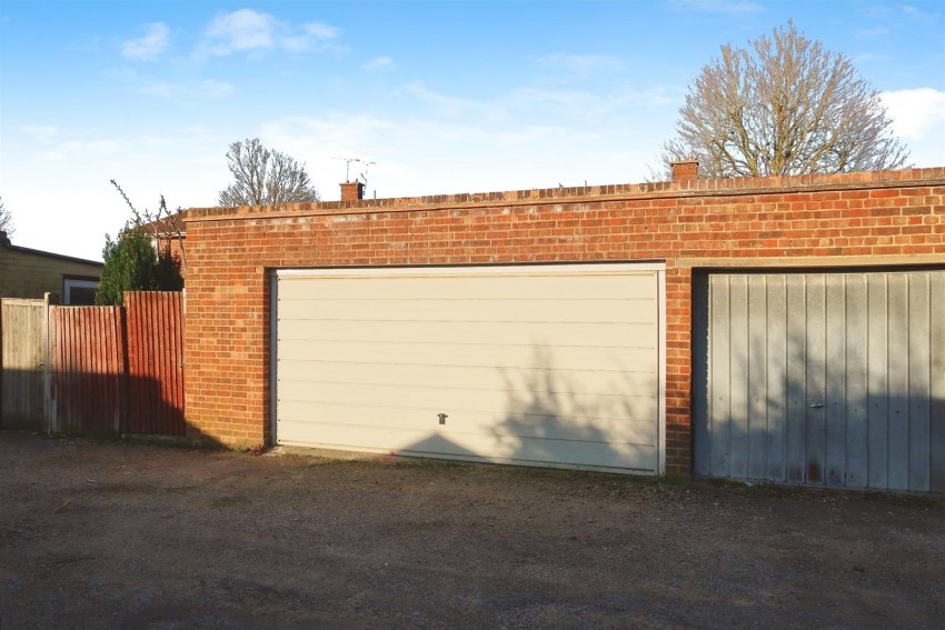 Images for Hildenborough Crescent, Maidstone