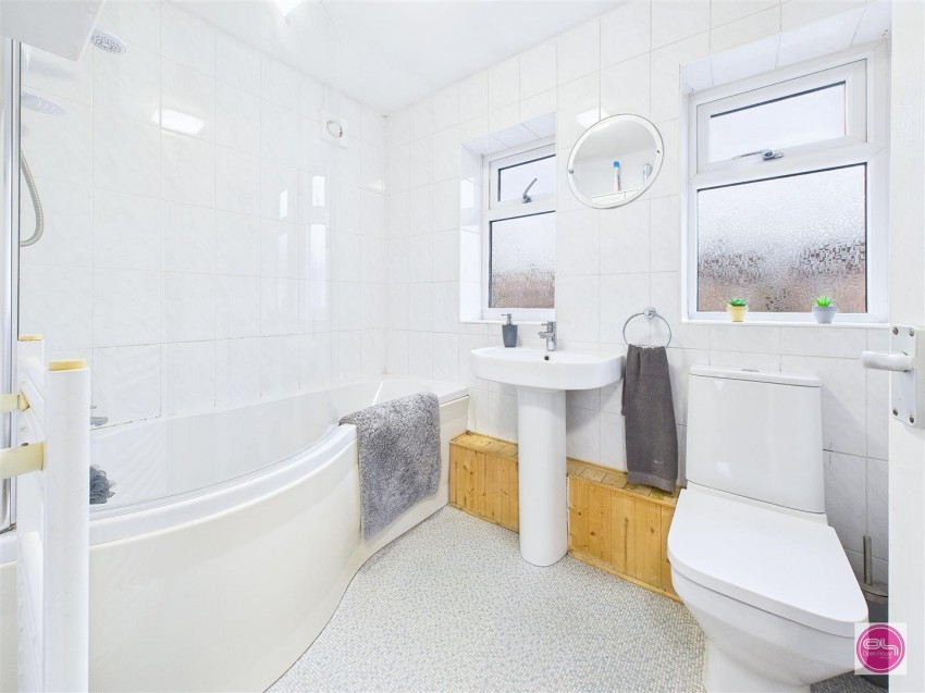 Images for Manor Crescent, Burton-On-Trent