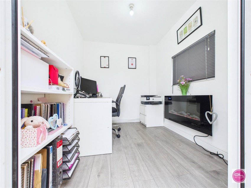 Images for Oakway Drive, Woodville, Swadlincote