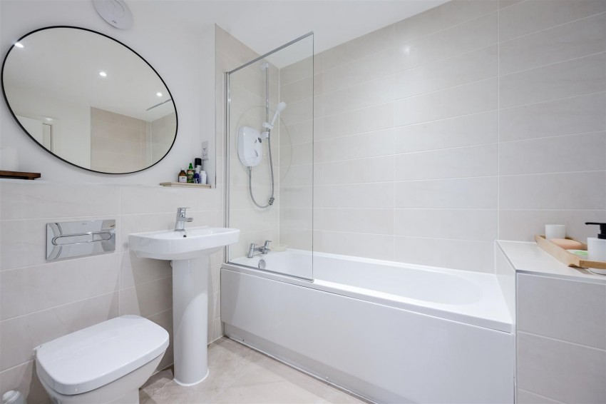 Images for Stirling Road, Midway