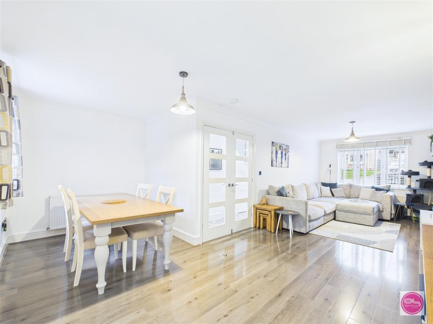 Images for Avon Way, Burton-On-Trent