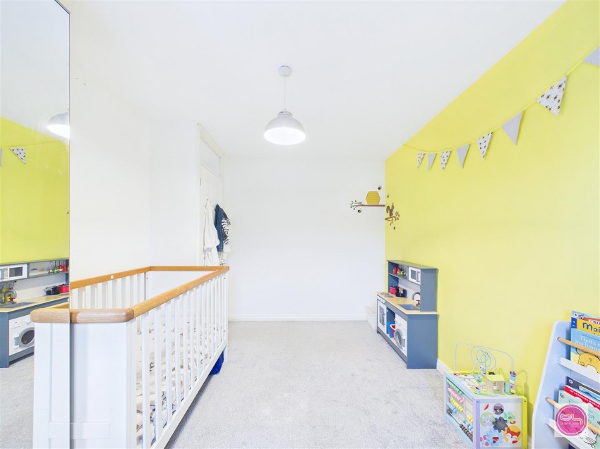 Images for Avon Way, Burton-On-Trent