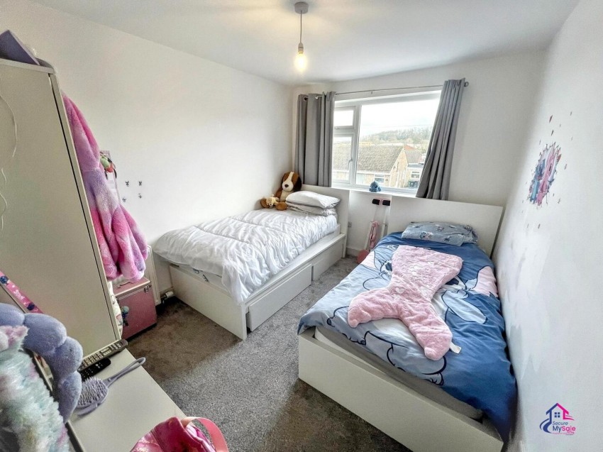 Images for Fifth Avenue, Grantham