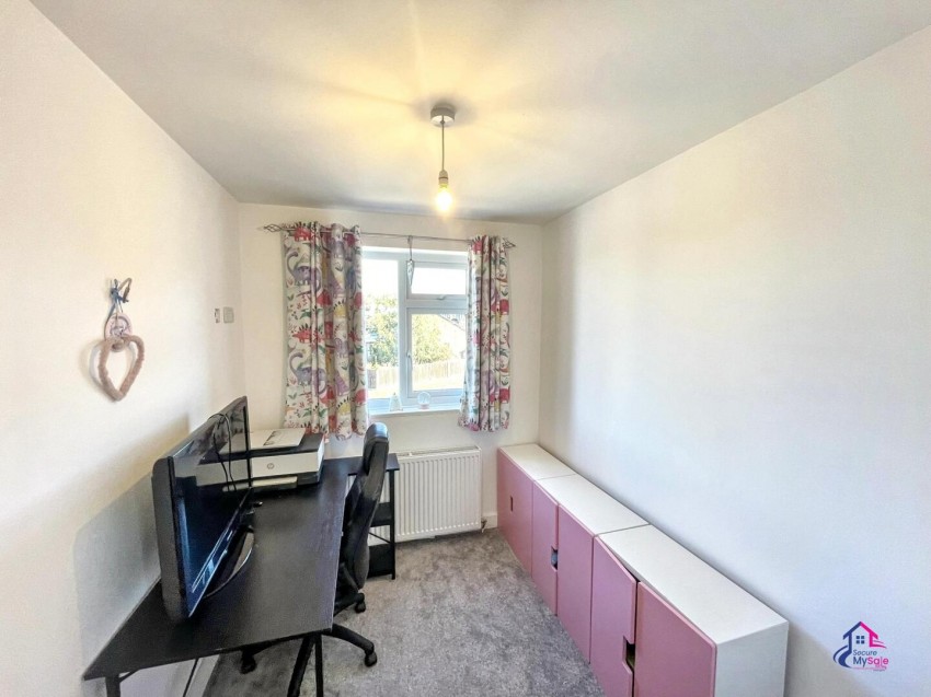 Images for Fifth Avenue, Grantham