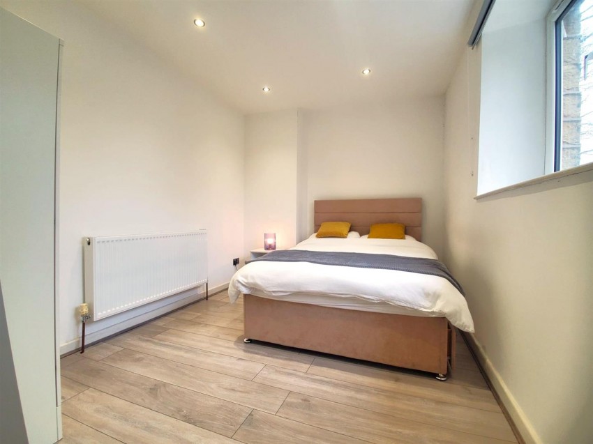 Images for Penistone Road, Kirkburton, Huddersfield, HD8