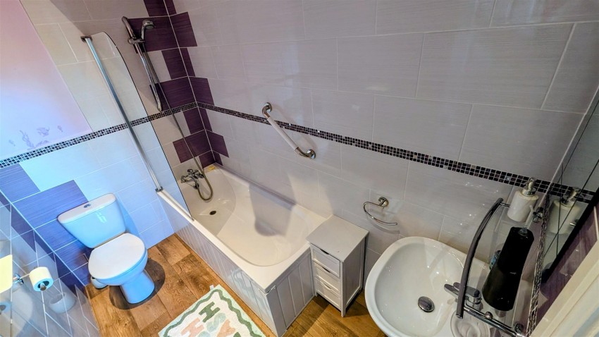 Images for Coach House, Station Road, Steeton