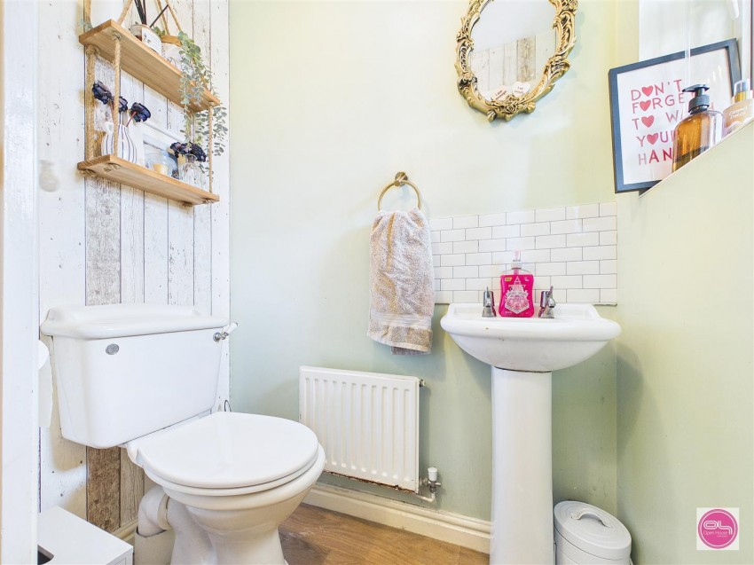 Images for Moncreiff Drive, Stretton, Burton-On-Trent