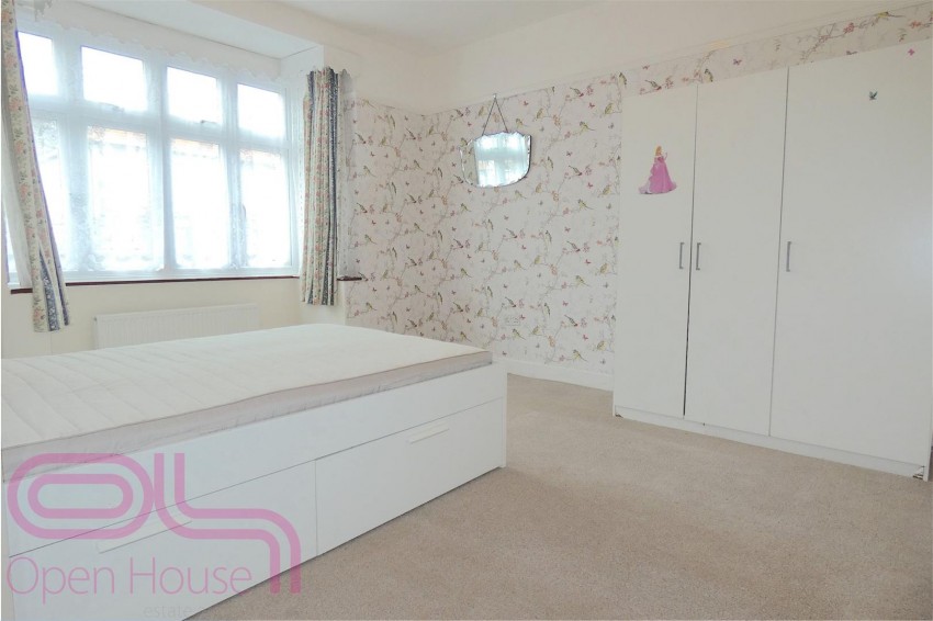 Images for Heathdale Avenue, Hounslow