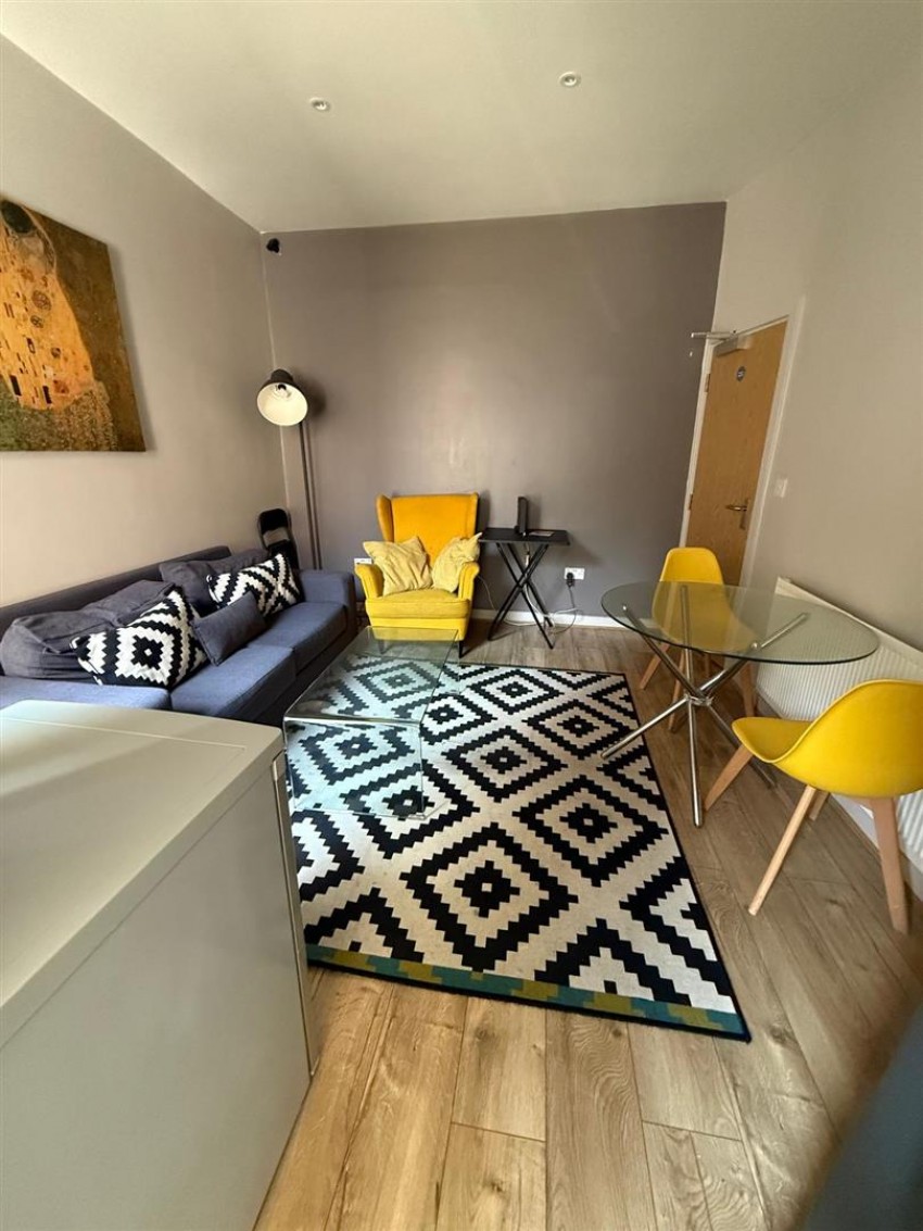 Images for Room 3, Ince Avenue, Anfield