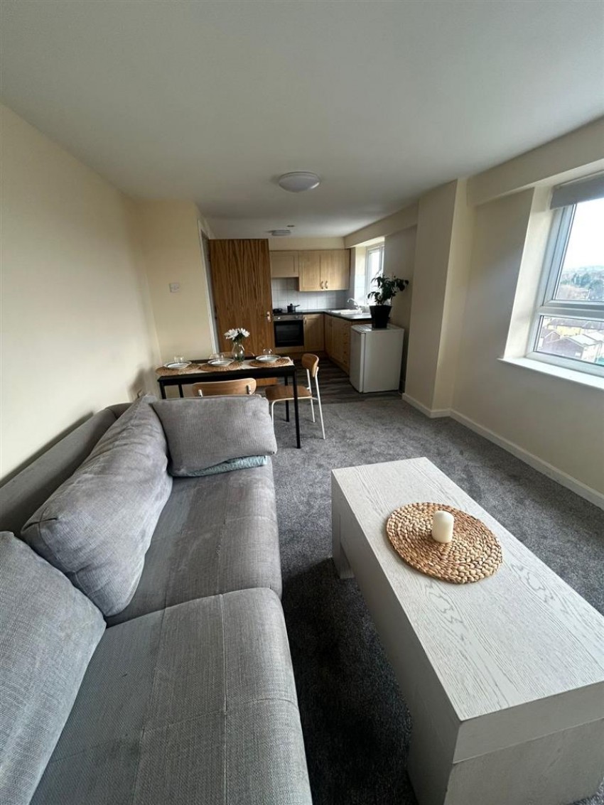 Images for Highclere Avenue, Salford