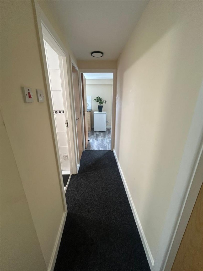 Images for Highclere Avenue, Salford