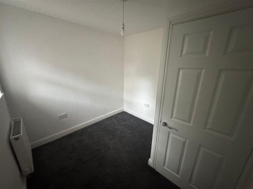 Images for Wardle Crescent, Keighley