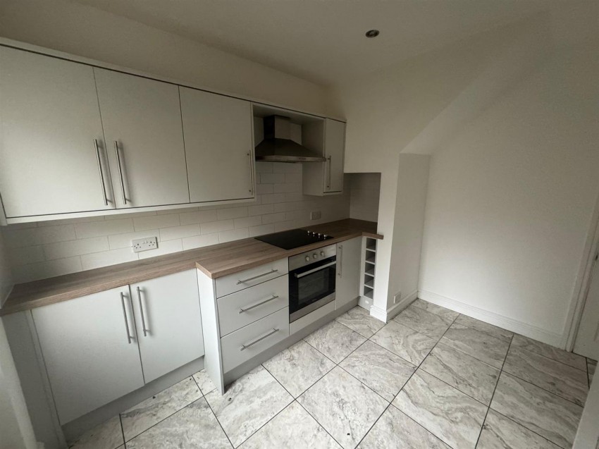 Images for Wardle Crescent, Keighley