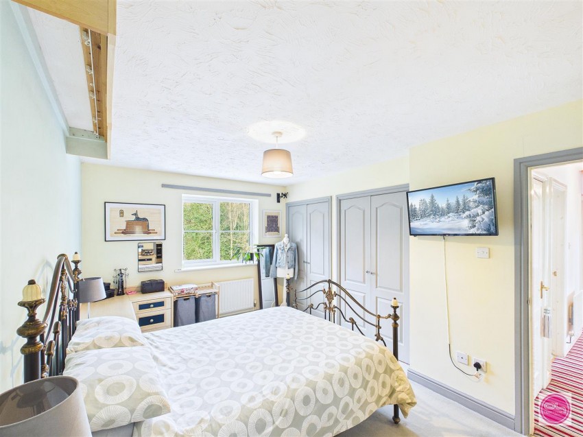 Images for Coopers Close, Acresford, Swadlincote