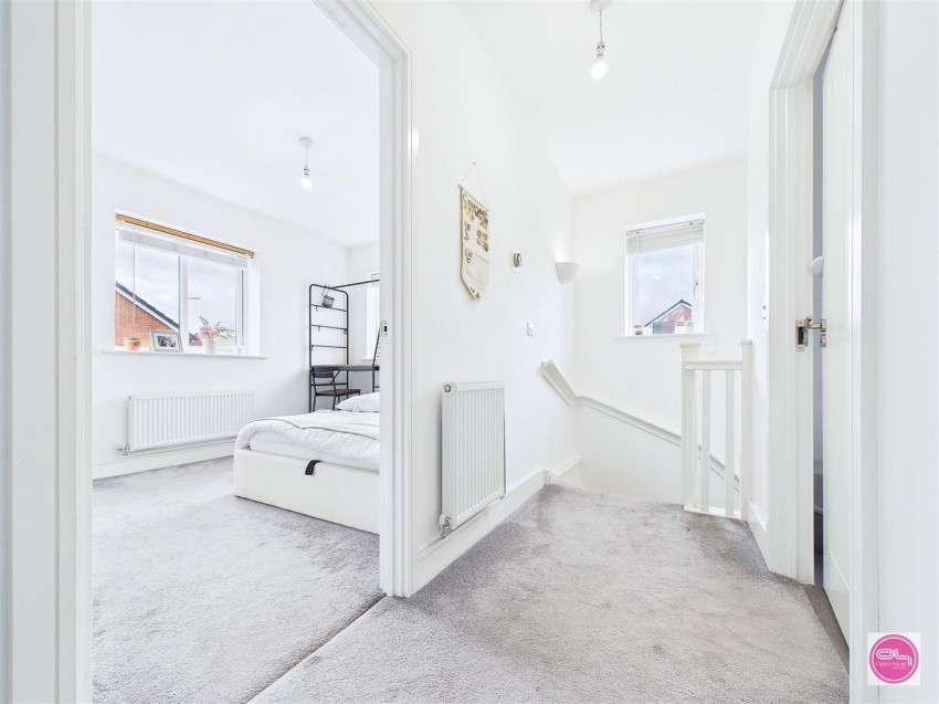 Images for Magpie Close, Burton-On-Trent