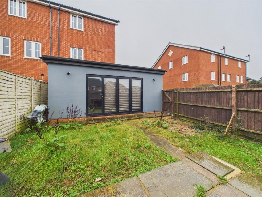 Images for Montreal Close Peacehaven