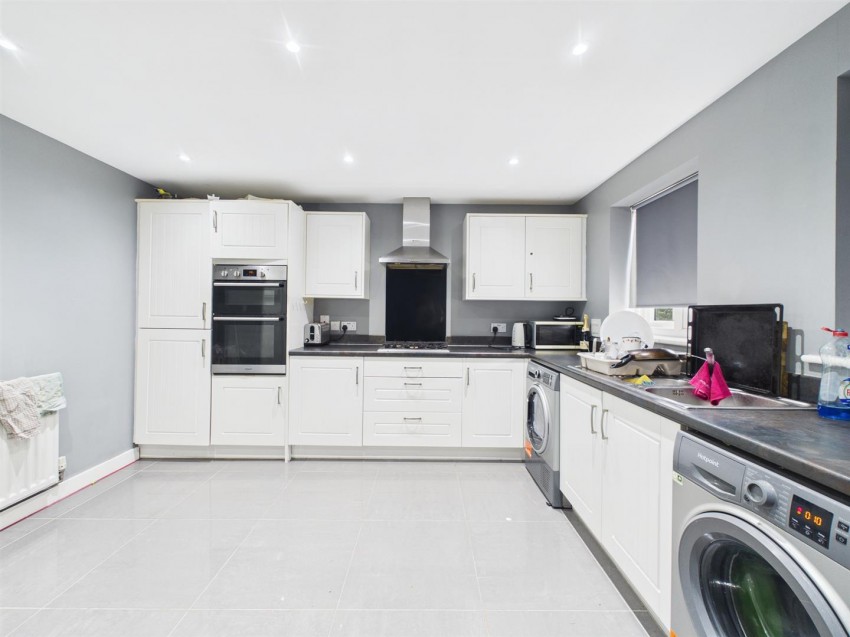 Images for Montreal Close Peacehaven