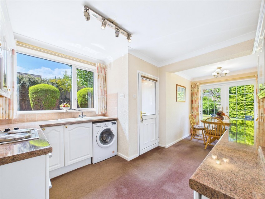 Images for York Close, Midway