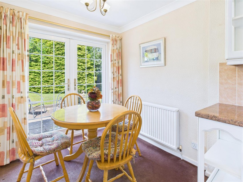 Images for York Close, Midway