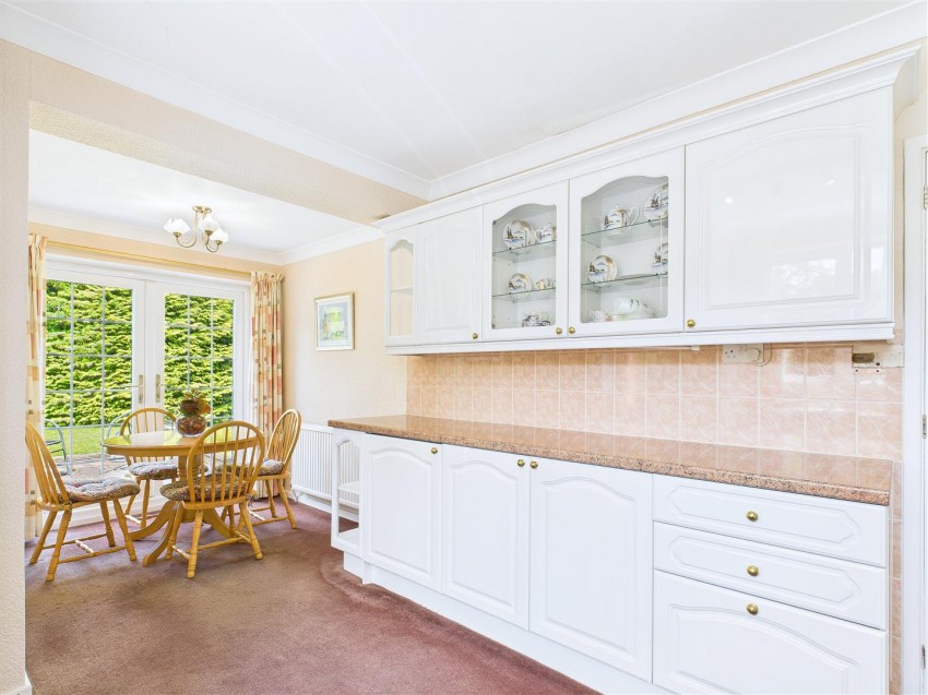 Images for York Close, Midway