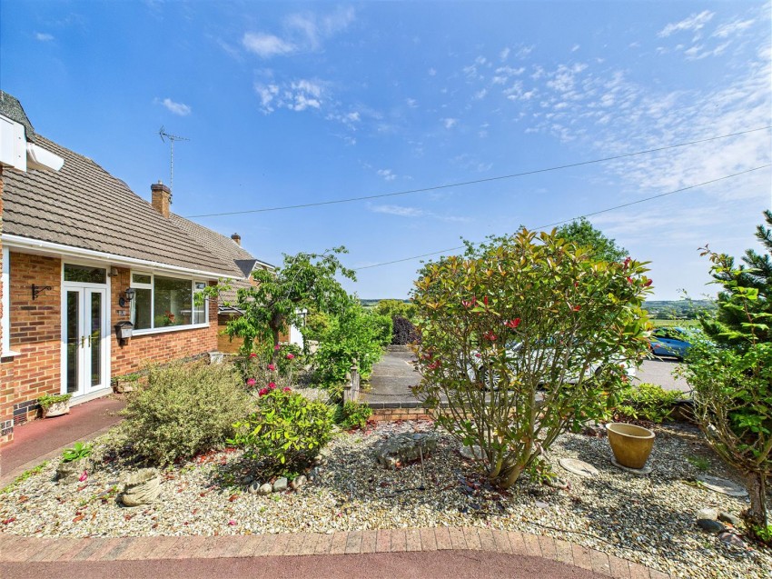Images for York Close, Midway