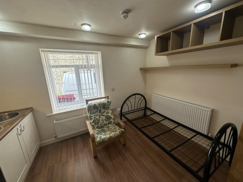 Images for Skipton Road, Keighley