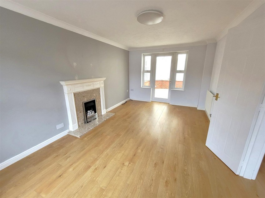 Images for Caldera Road