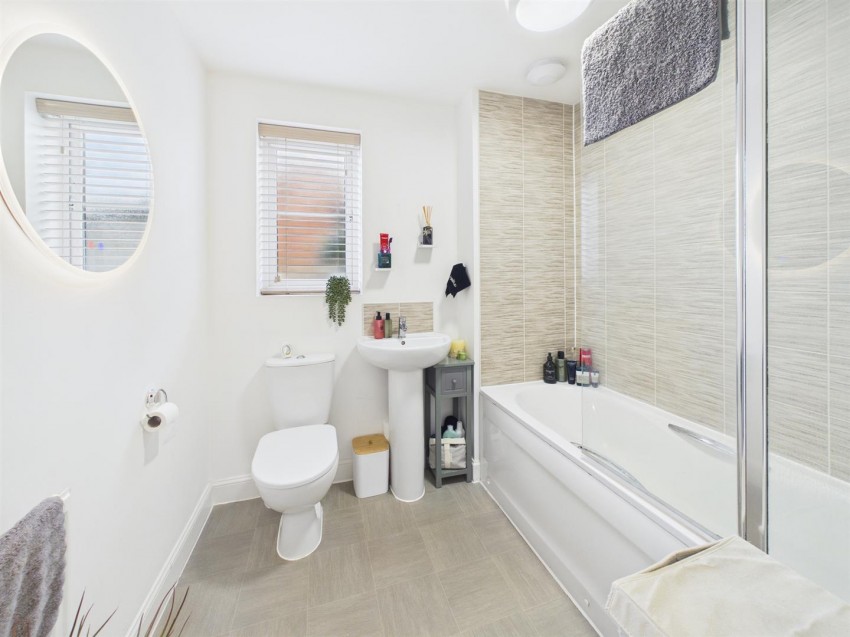 Images for Swallow Close, Peacehaven