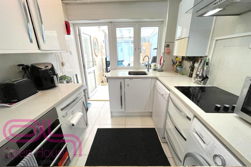 Images for Queens Gardens, Hounslow