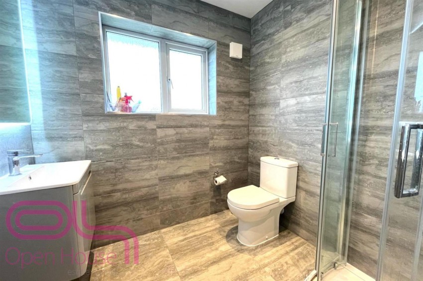 Images for Queens Gardens, Hounslow