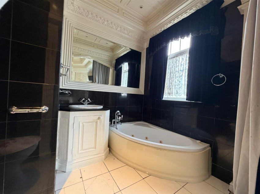 Images for Durbar Road, Luton