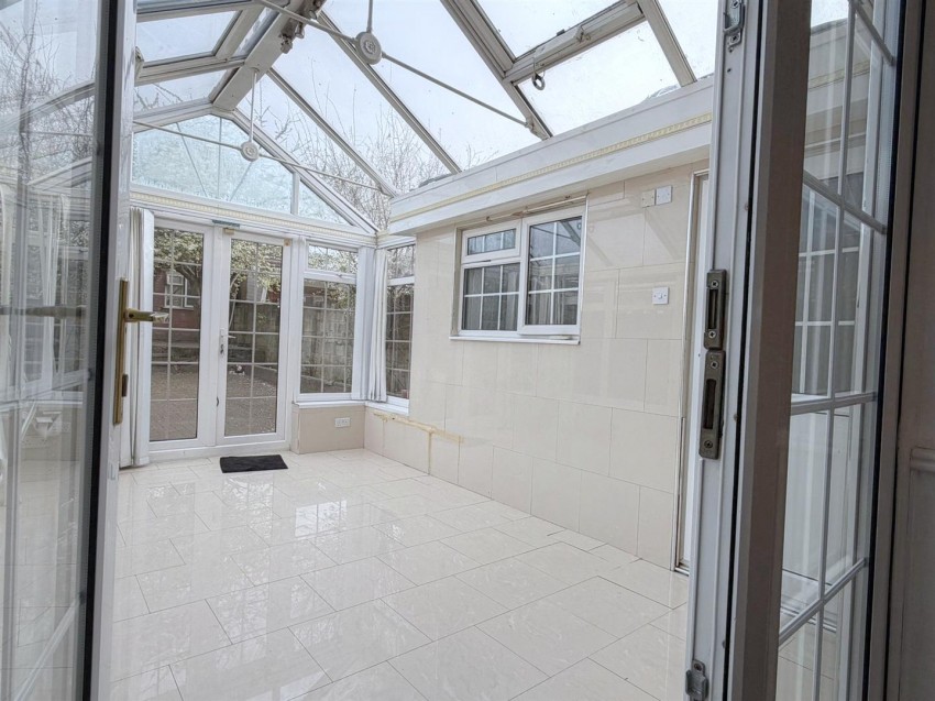 Images for Durbar Road, Luton