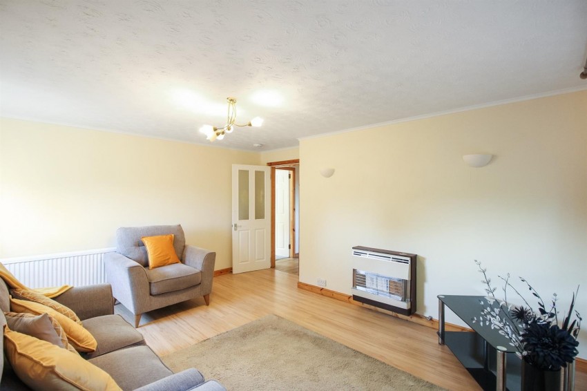 Images for Moir Drive