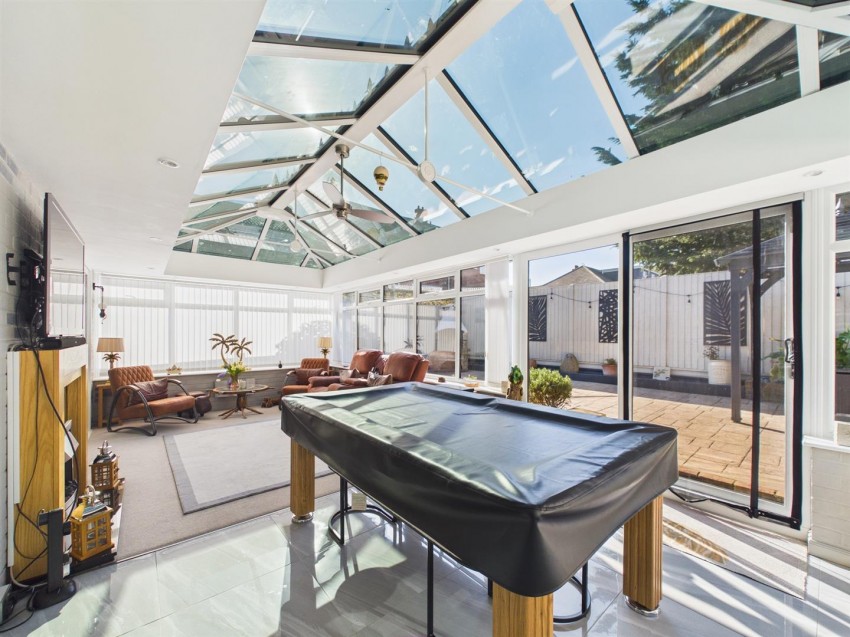 Images for Phyllis Avenue