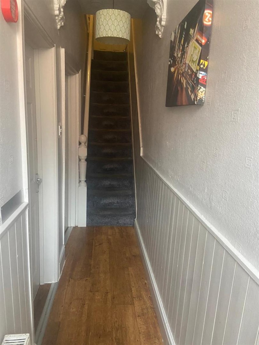 Images for Room 4, Park Road, Widness