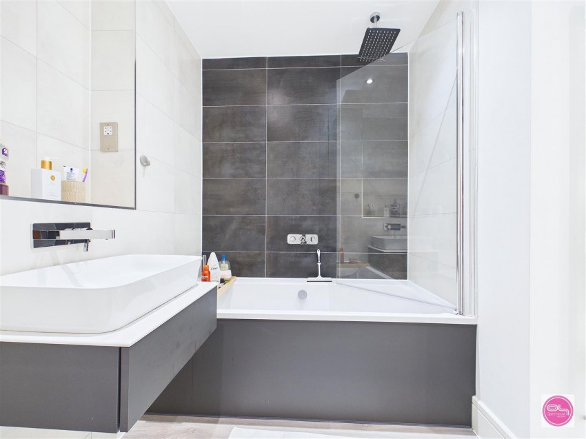 Images for Amber Place, Newhall, Swadlincote